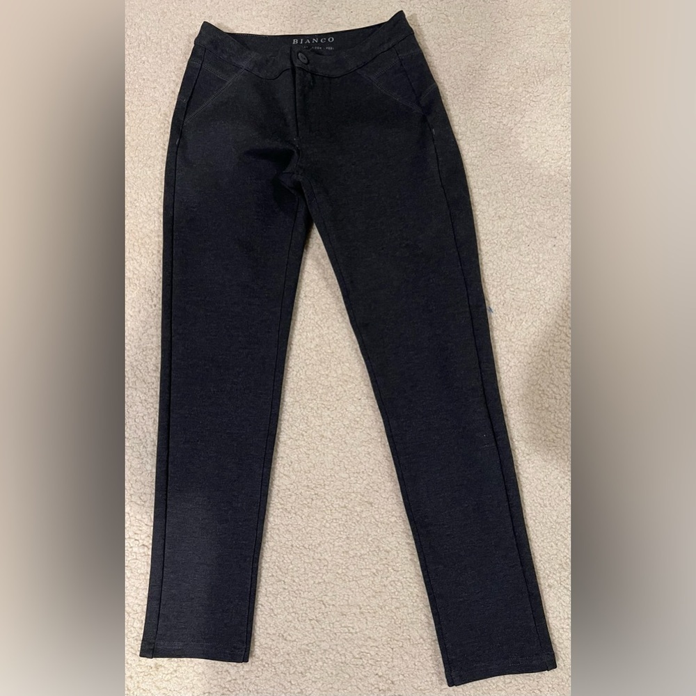 Bianco Jeans in charcoal - pull on size 24 - Picture 1 of 5